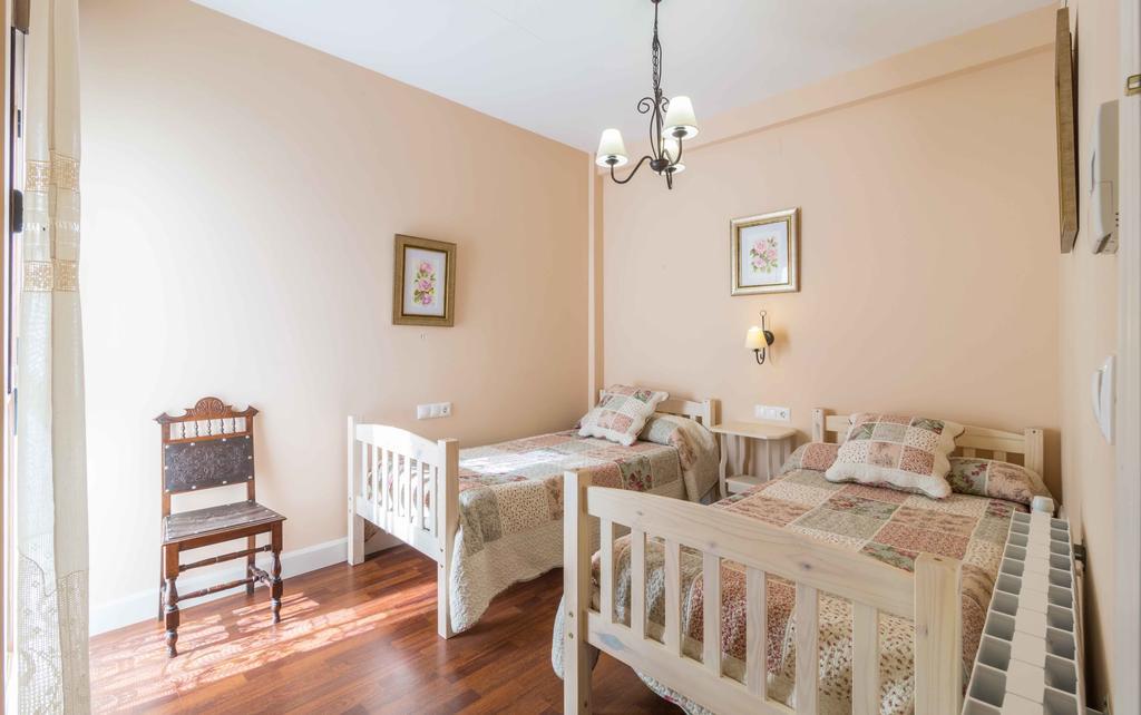 Apartamentos Salmerones Alhama de Granada Habitación foto