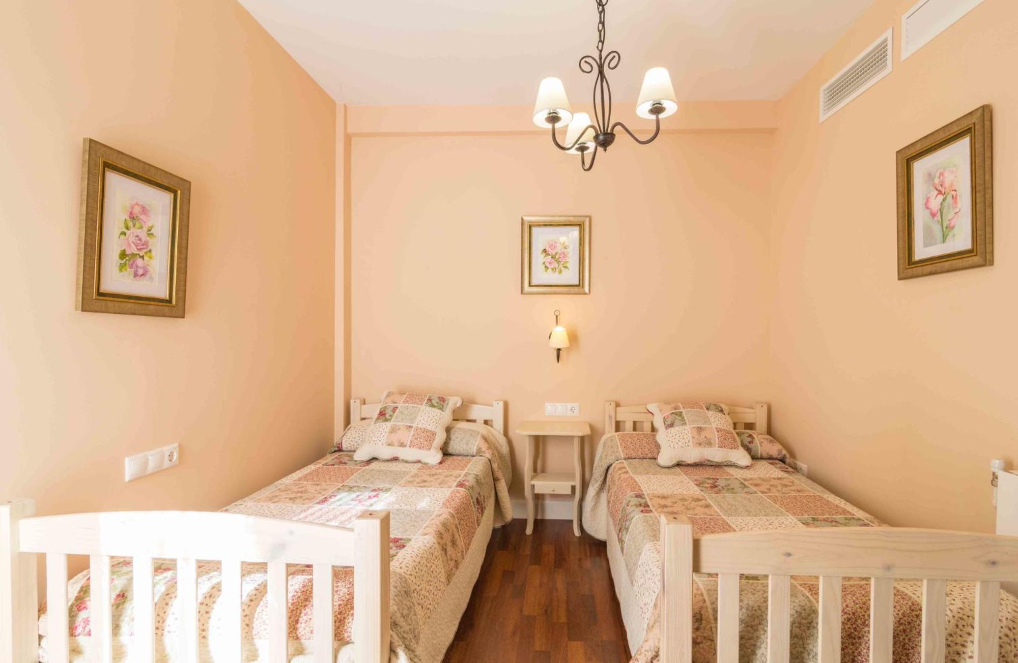 Apartamentos Salmerones Alhama de Granada Habitación foto