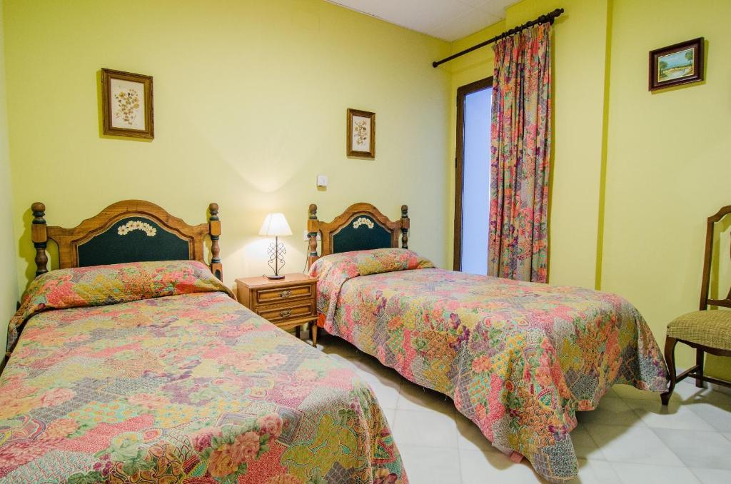 Apartamentos Salmerones Alhama de Granada Habitación foto